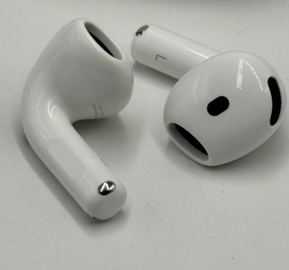AirPods 4